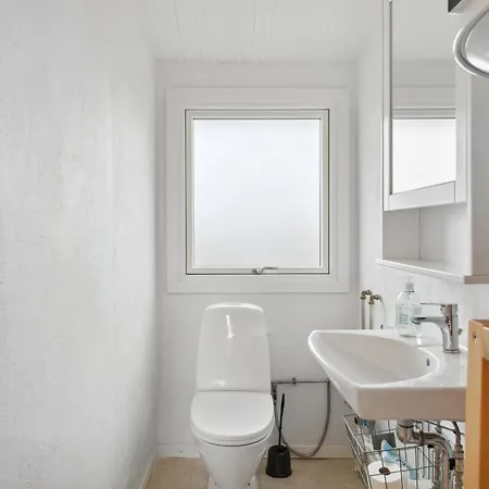 Relaxing Sanctuary In Desirable Area Semesterbostad *
